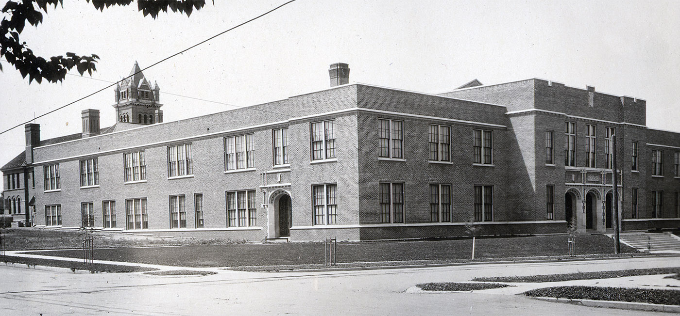 History - Emerson Center for the Arts & Culture